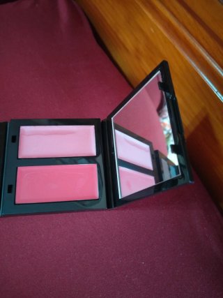 Estuche Maquillaje Sombras y Labiales