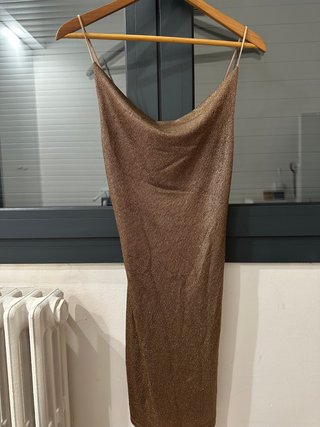 Vestido dorado midi brillante
