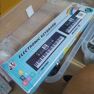 Teclado Electrónico MQ-6185