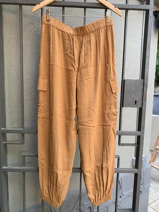 Pantalones cargo marrones
