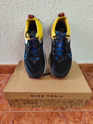 Nike Zegama Trail T41