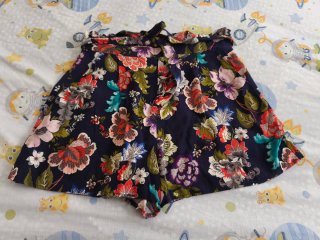 Bermudas florales cintura alta