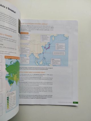 Geografía e Historia, 3 secundaria. Revuela