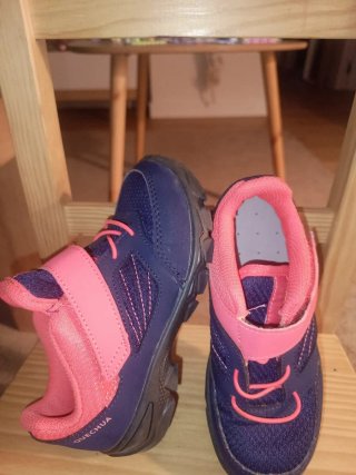 Zapatillas deportivas niña azul y rosa