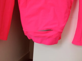 Maillot rosa fluorescente