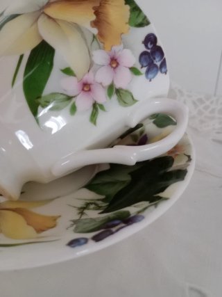 Taza de té inglesa de porcelana