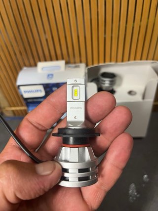 Bombillas LED Philips Ultinon Pro3101 H7