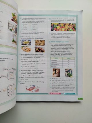 Biology and Geology. 3 Secondary. Revuela
