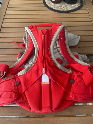 Mochila Portabebés Stokke Roja