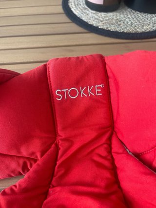 Mochila Portabebés Stokke Roja