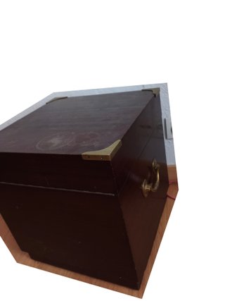 Mueble Loewe Madera y Metal