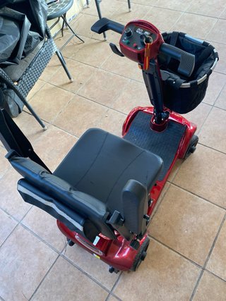 Silla de movilidad eléctrica nueva