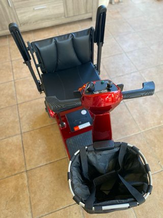 Silla de movilidad eléctrica nueva
