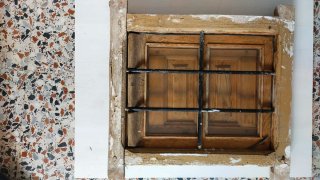 Ventana antigua de madera