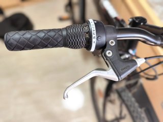 Bicicleta de montaña B'Twin Rockrider 300 – 26"