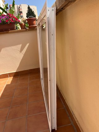 Ventana corredera aluminio blanco