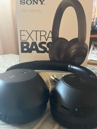 Auriculares Sony Bluetooth Negro + cable de carga