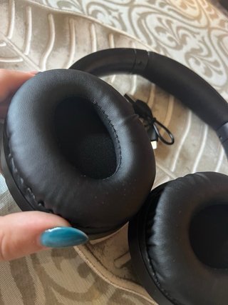 Auriculares Sony Bluetooth Negro + cable de carga