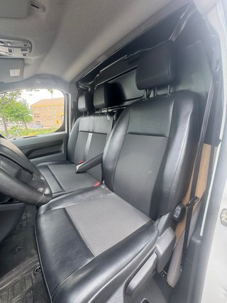 Peugeot Expert 2023