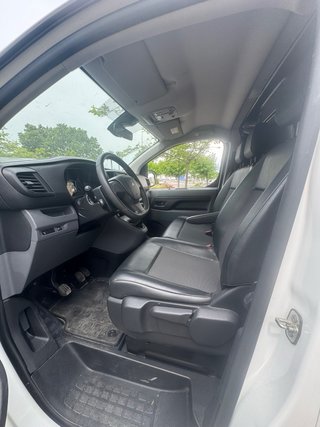 Peugeot Expert 2023