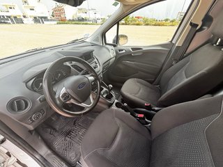 Ford Transit Courier 2022