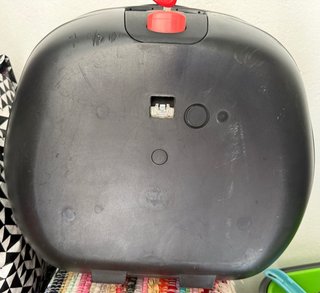 Baúl para moto Givi