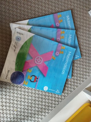 Libro de matemáticas de 4 primaria