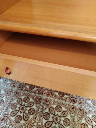 Armario de madera para habitación.