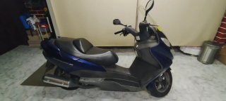 Suzuki Burgman 125cc Maxi Scooter