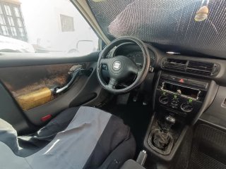 SEAT Leon 2000