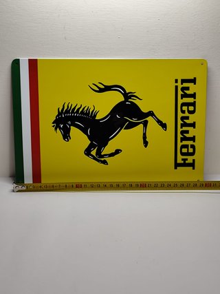 Targa Ferrari Cavallino Rampante Metallo 30x20cm