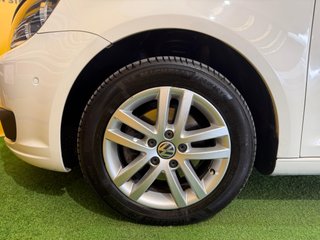 VOLKSWAGEN TOURAN DSG 1.6 TDI 105 CV IMPOLUTO