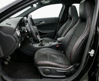 Mercedes-Benz Clase A Mercedes Clase A A 180 d AMG Line