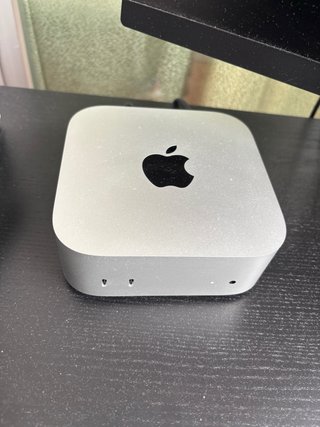Mac Mini M4 16GB Plata - perfecto estado