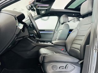 2022 Volkswagen Touareg R 4M eHybrid