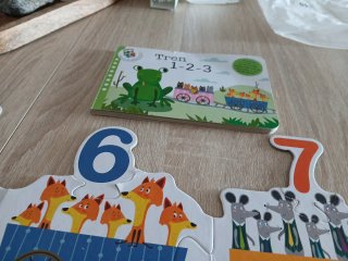 Puzzle tren números animales con libro