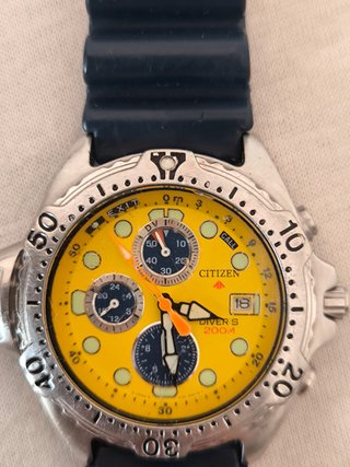 Reloj Citizen Promaster Diver 200m Amarillo