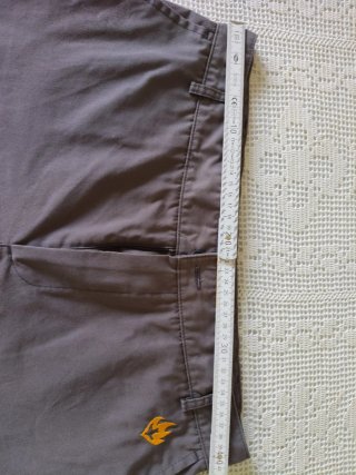 Pantalones cortos uniforme colegio Claret