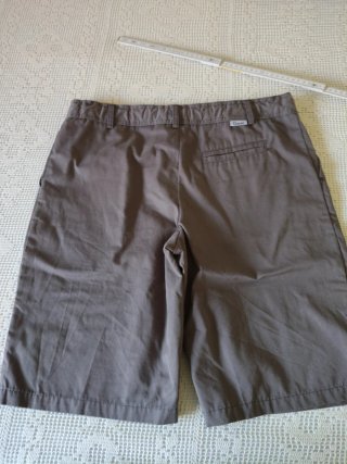 Pantalones cortos uniforme colegio Claret