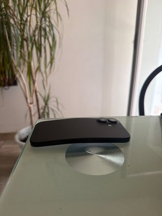 iPhone 16 128GB