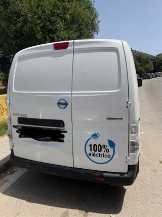 Furgoneta nissan URGE