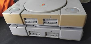 2 Consola PlayStation 1 Sony para piezas