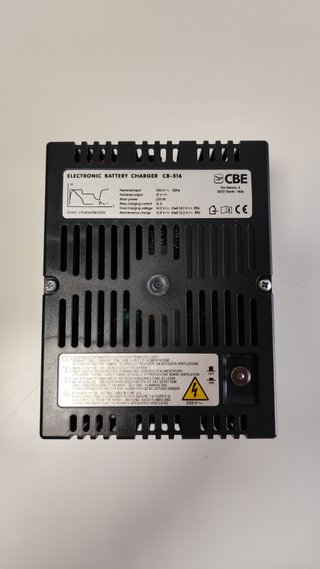 Cargador Baterías CBE CB-516