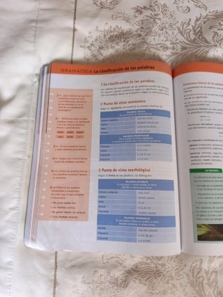 Atòmium lengua castellana y literatura : 1 ESO