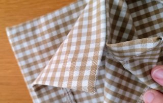 Pantalón Capri Cuadros Marrón y Blanco