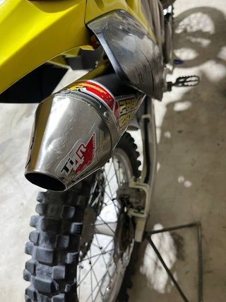 Suzuki RMZ 250 4T Motocross Amarilla