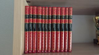 Colección de libros de "Historia de la música"