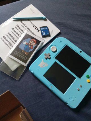 Nintendo 2DS Edición Pokémon Luna