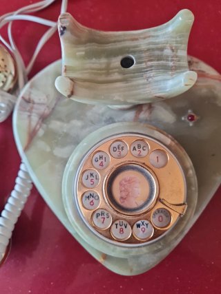 Teléfono Vintage Mármol Verde y Dorado