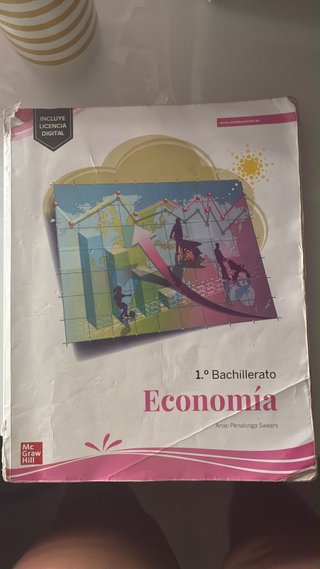 Lote de libros primero de bachiller trinitarias